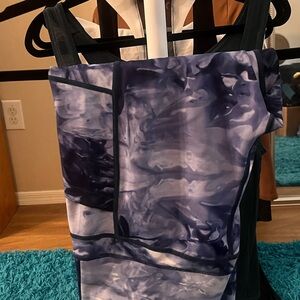 ZYIA Active Navy Hendrix Pocket Light n Tight Hi-rise Capri